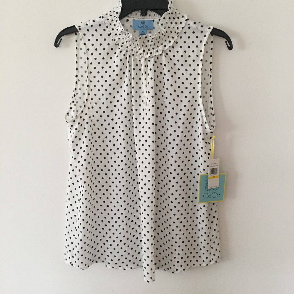 CeCe NWT B&W Sleeveless Polka Dot Top